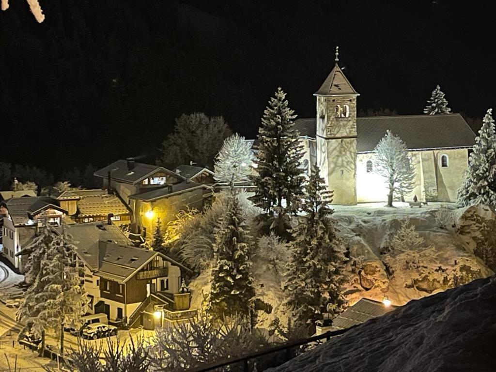 Chalet Les Avernes - Champagny En Vanoise, Domaine La Plagne Paradiski 外观 照片